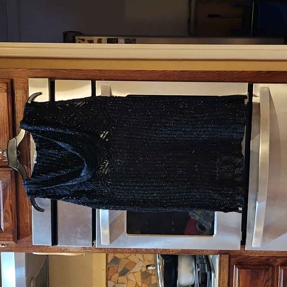 Vest - Picture 2 of 3